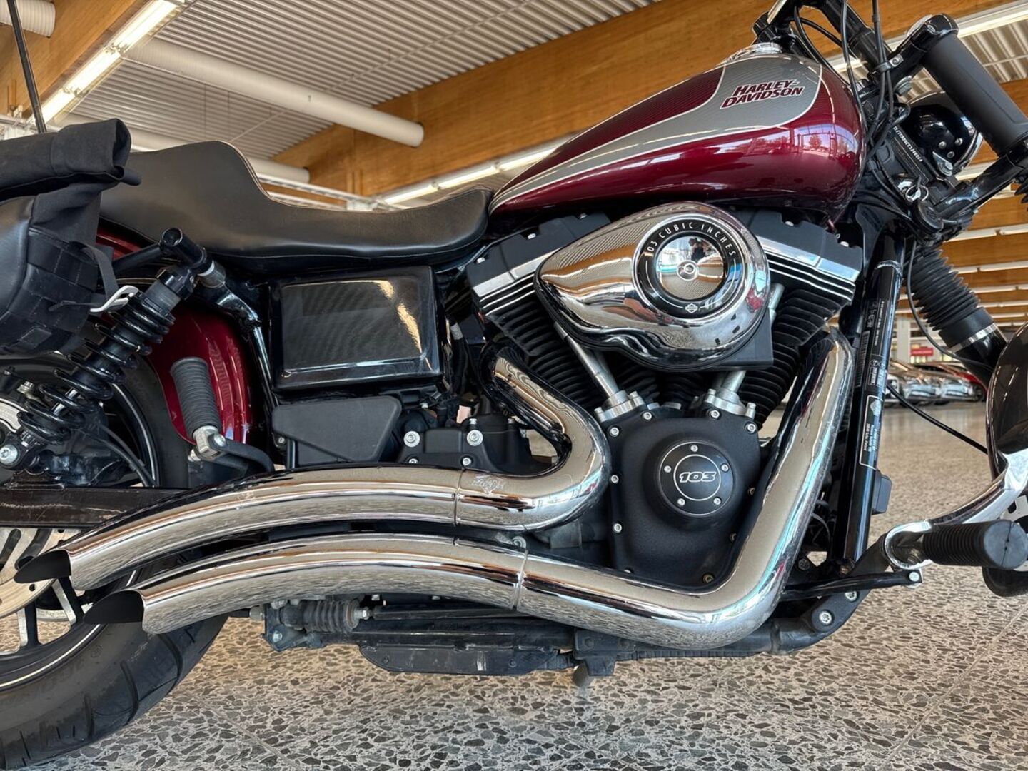 HARLEY-DAVIDSON DYNA 2014