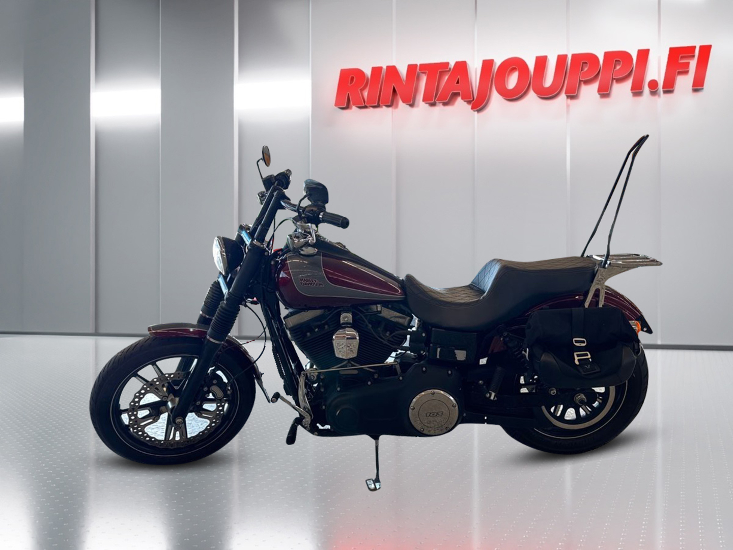 HARLEY-DAVIDSON DYNA 2014