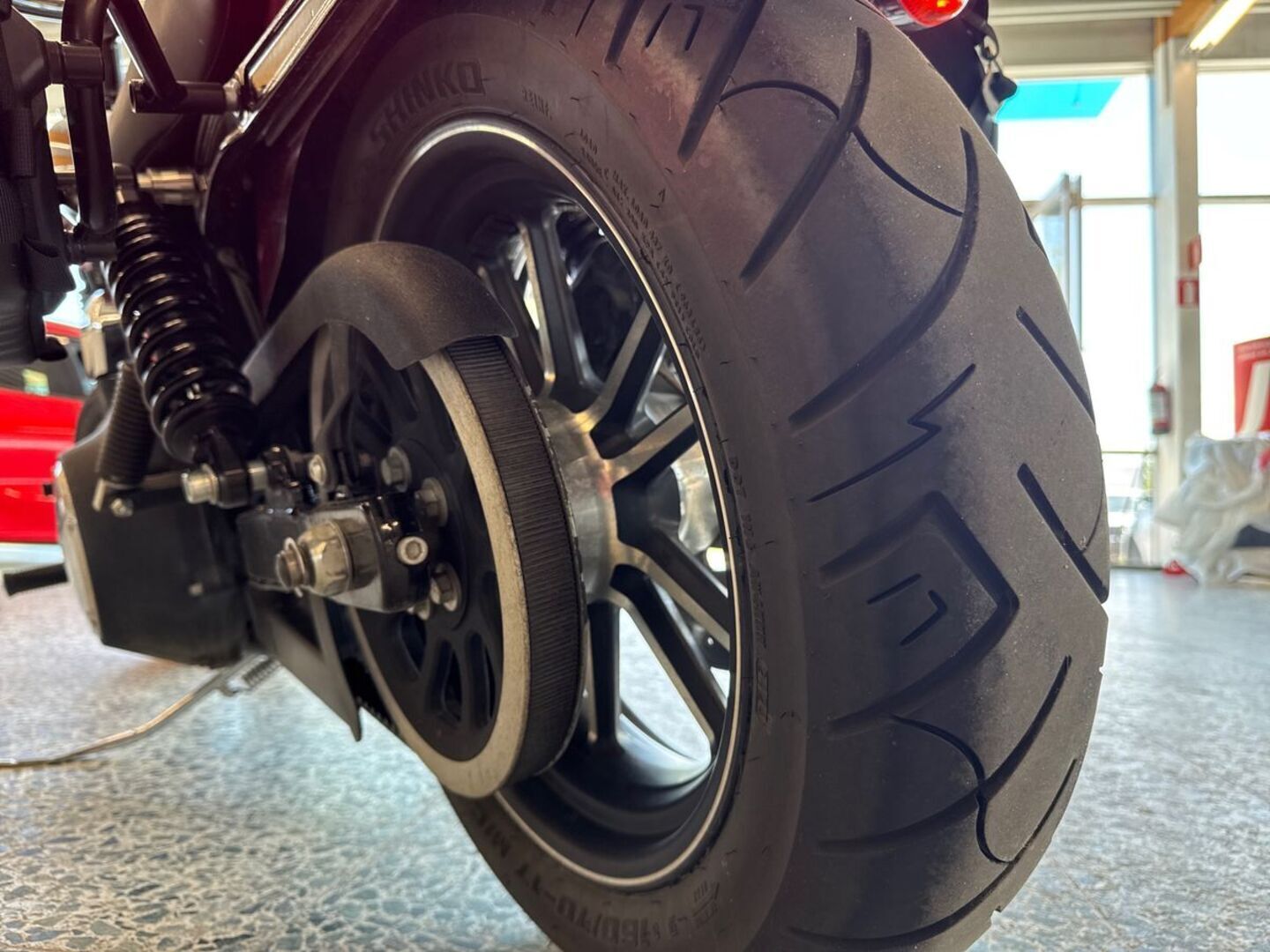 HARLEY-DAVIDSON DYNA 2014