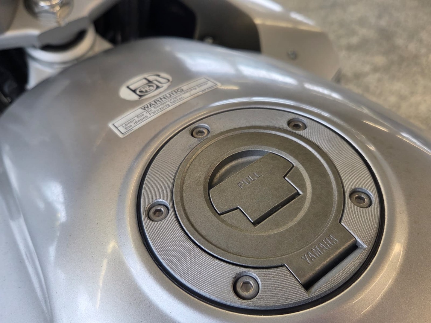 YAMAHA FJR 2003