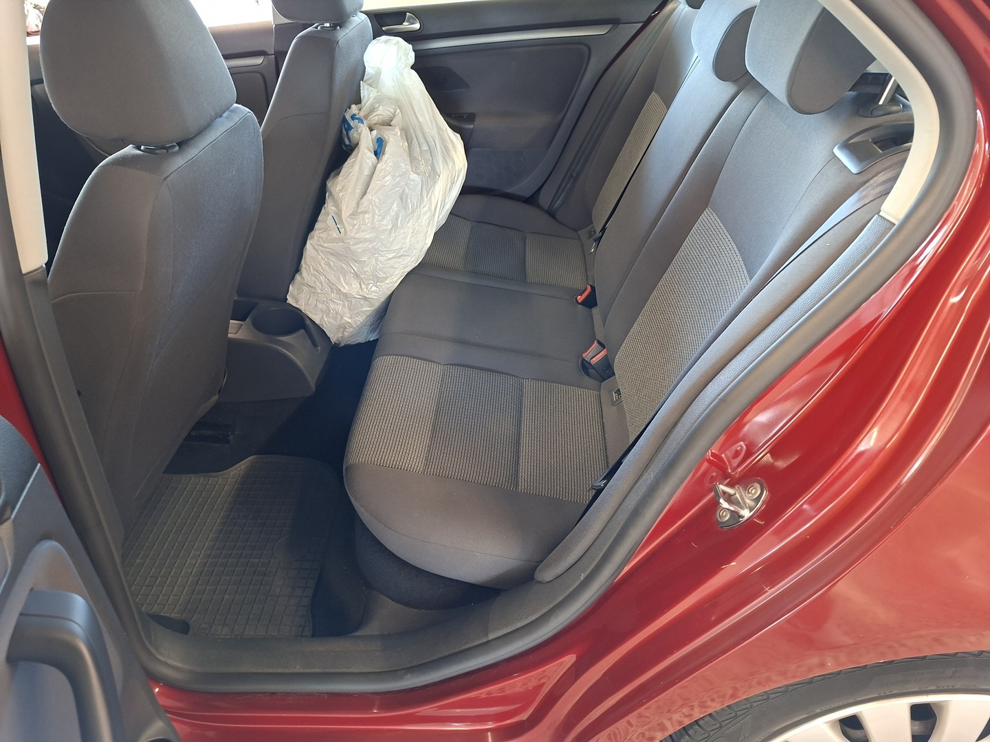 VOLKSWAGEN Jetta 2009