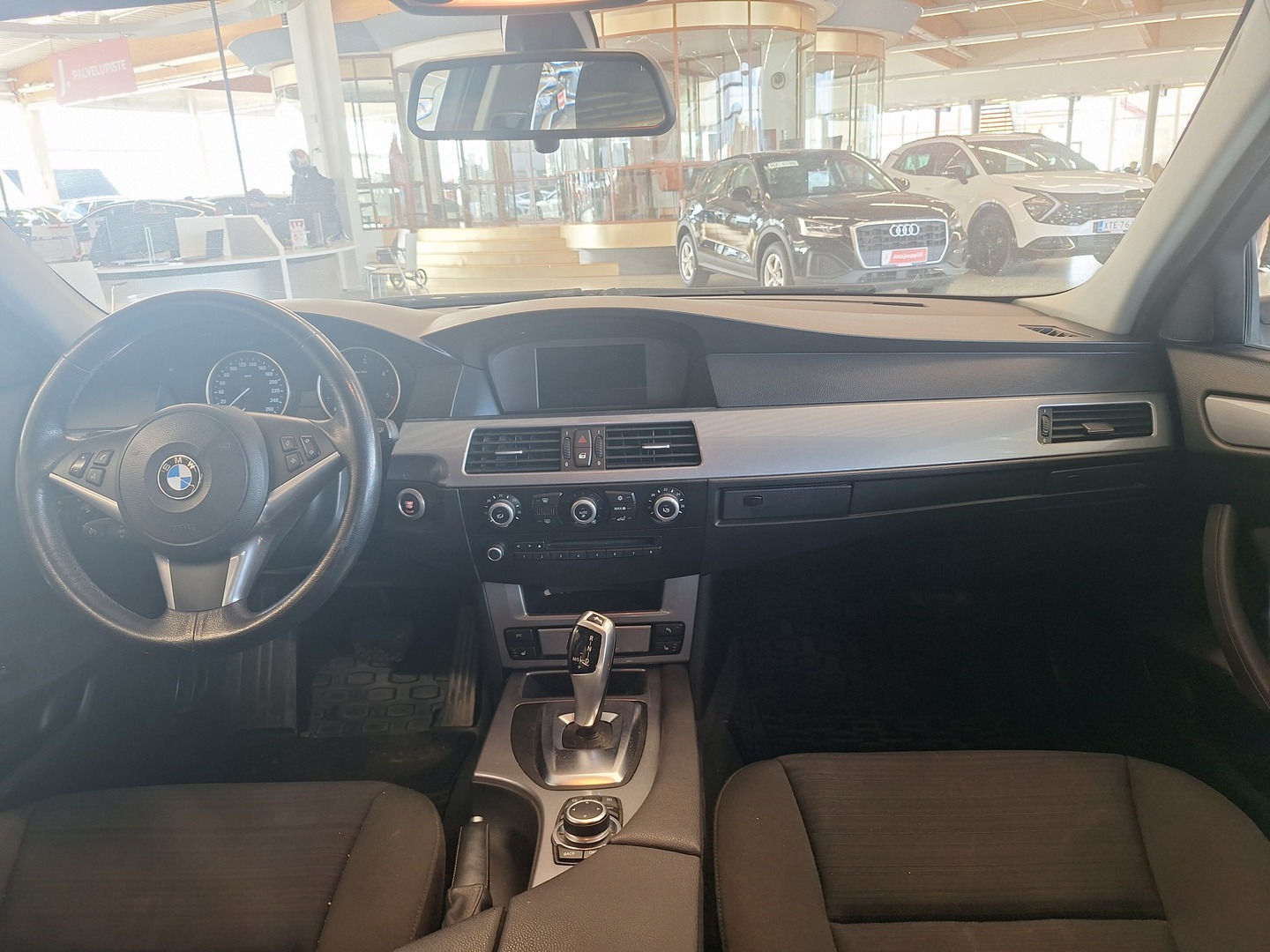 BMW 520 2009