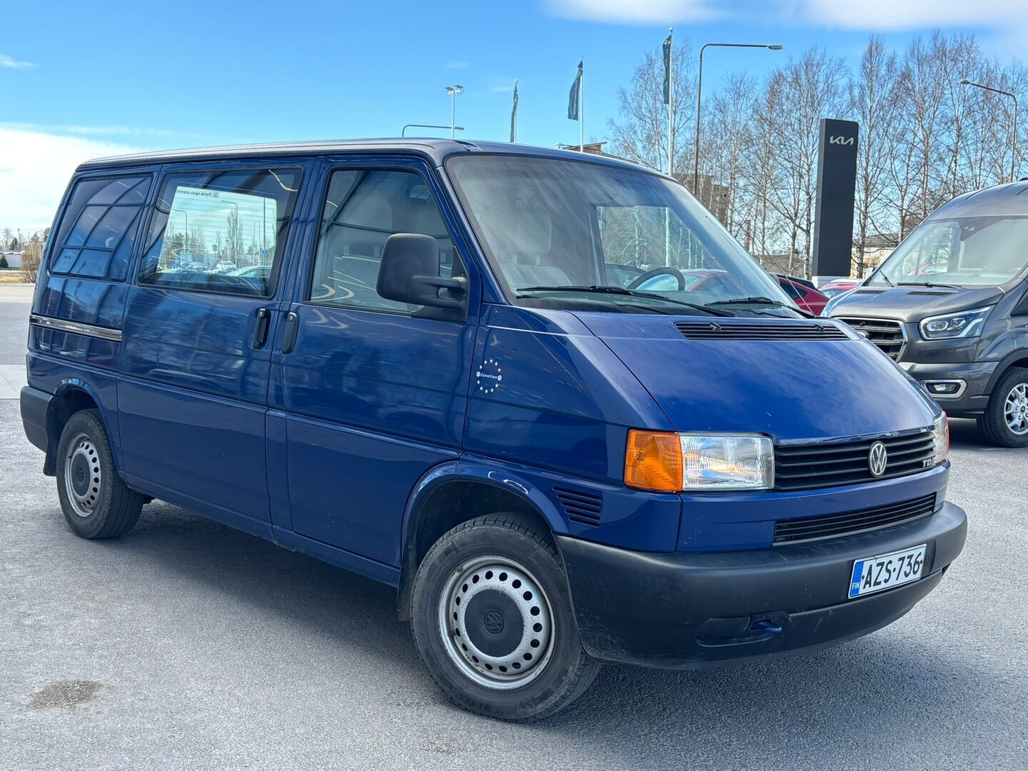 VOLKSWAGEN Transporter 2002