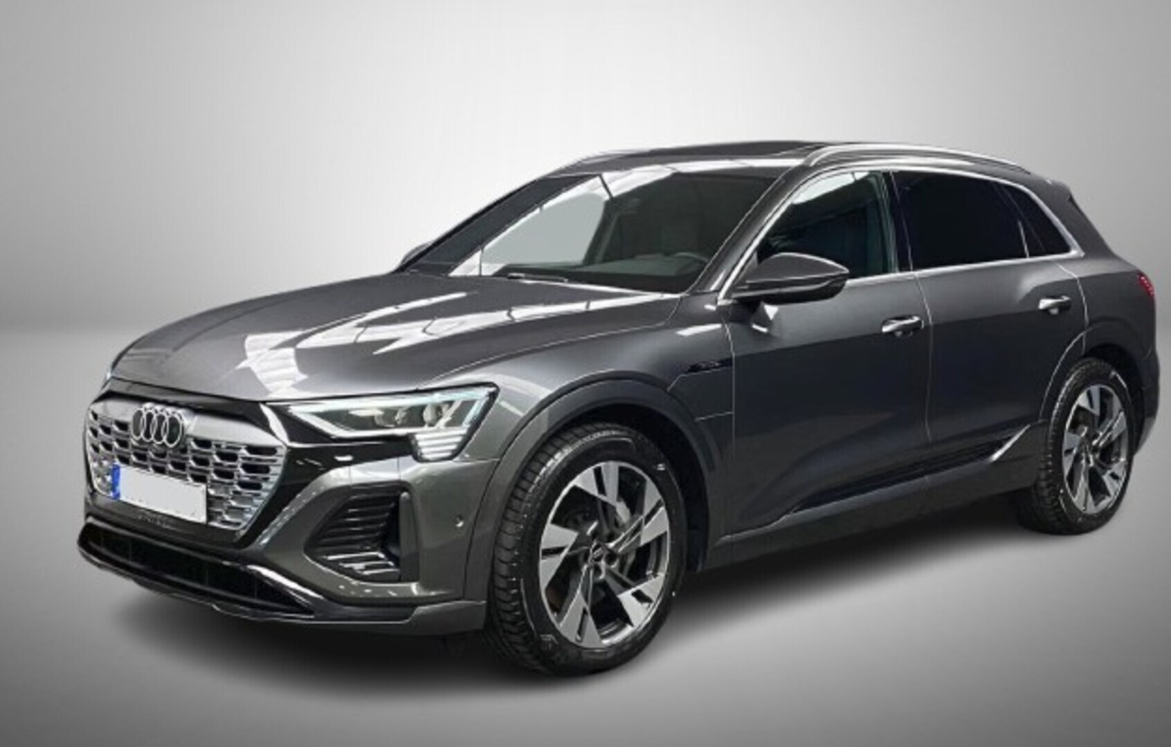 AUDI Q8 e-tron 2024