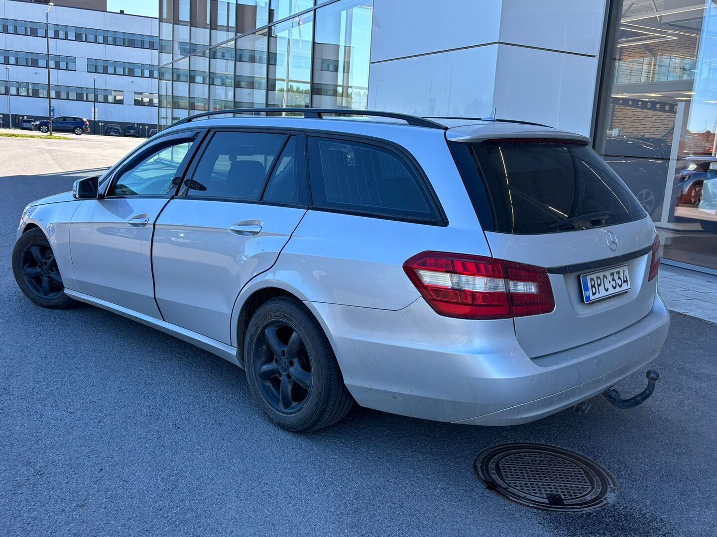 MERCEDES-BENZ E 2010