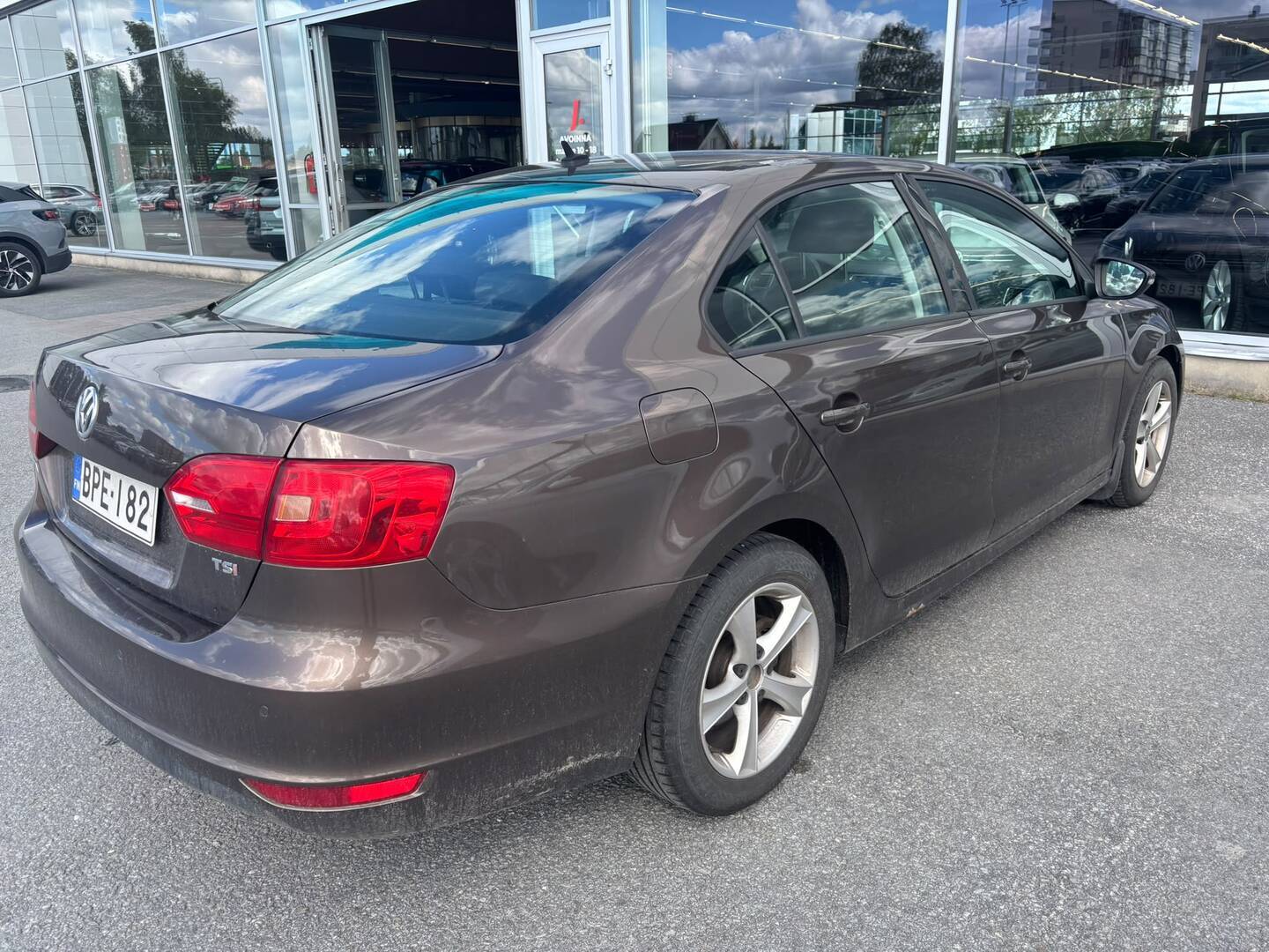 VOLKSWAGEN Jetta 2013
