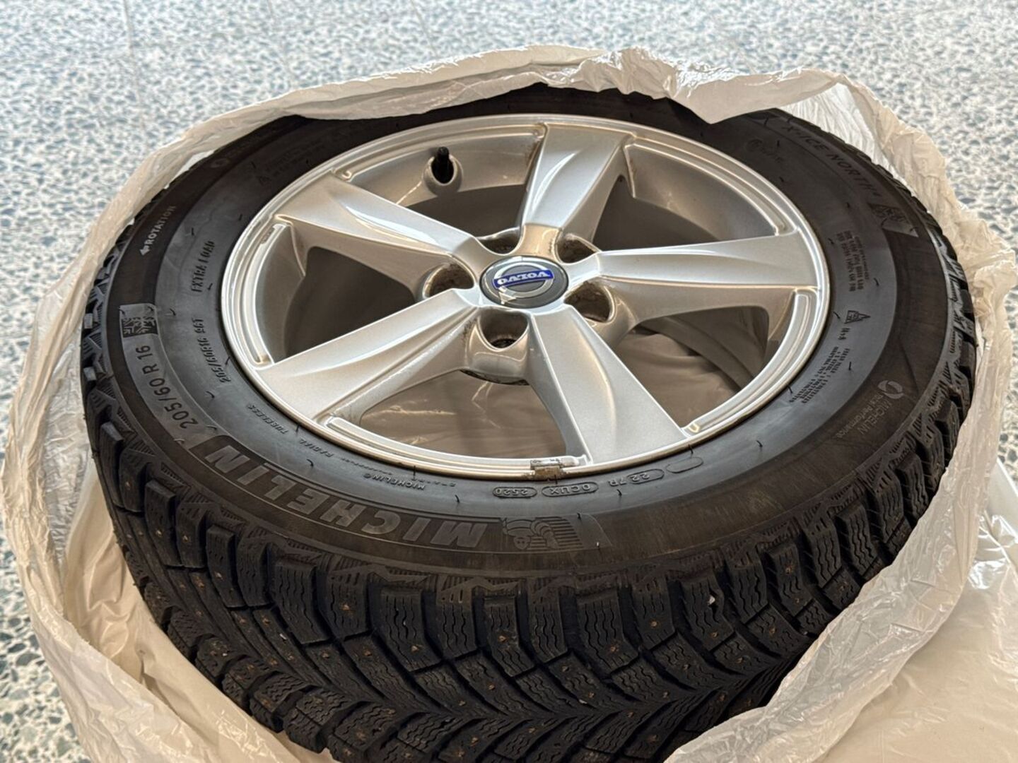 VOLVO V40 Cross Country 15