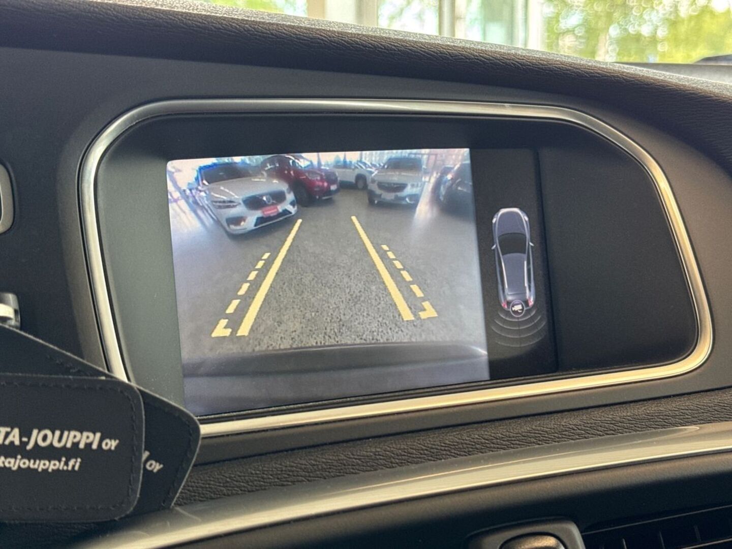 VOLVO V40 Cross Country 21