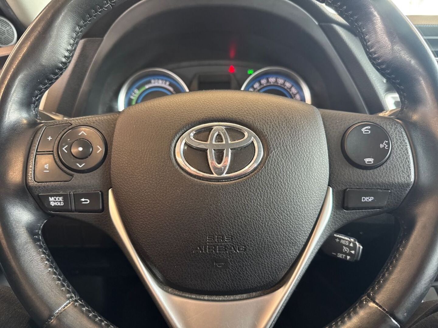 TOYOTA Auris 2014