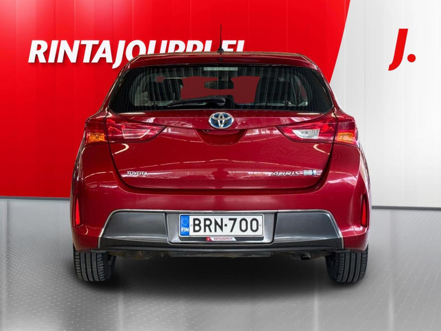 TOYOTA Auris 2014
