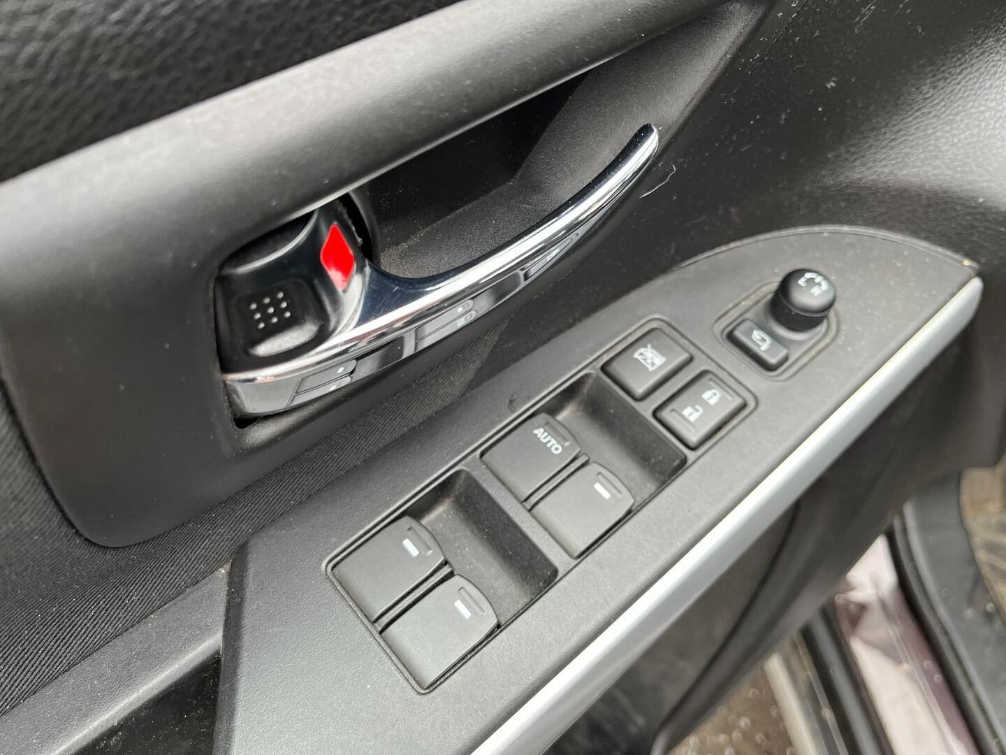 SUZUKI SX4 S-Cross 2014