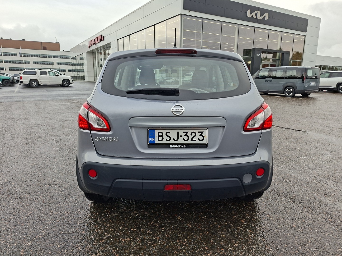 NISSAN Qashqai 2012