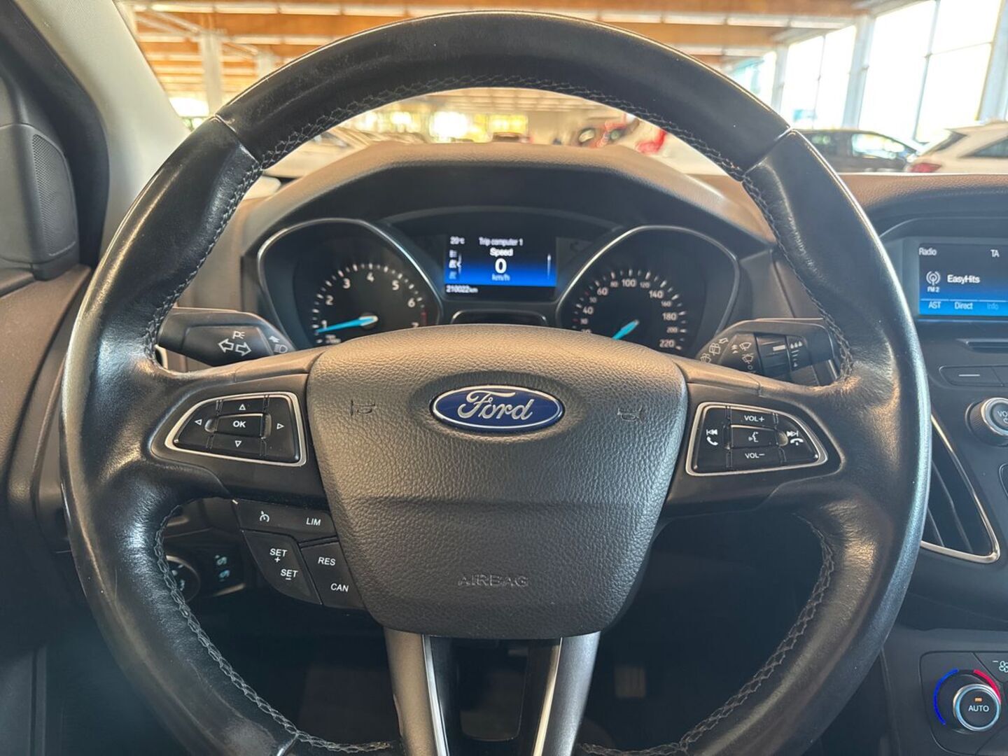 FORD Focus 19