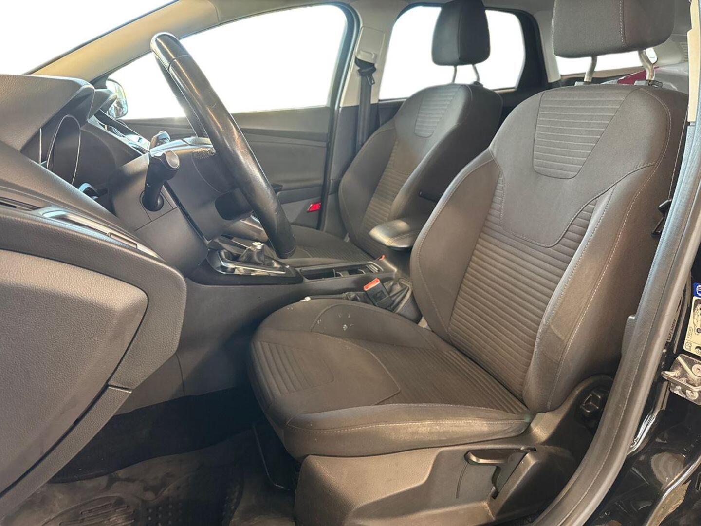 FORD Focus 9