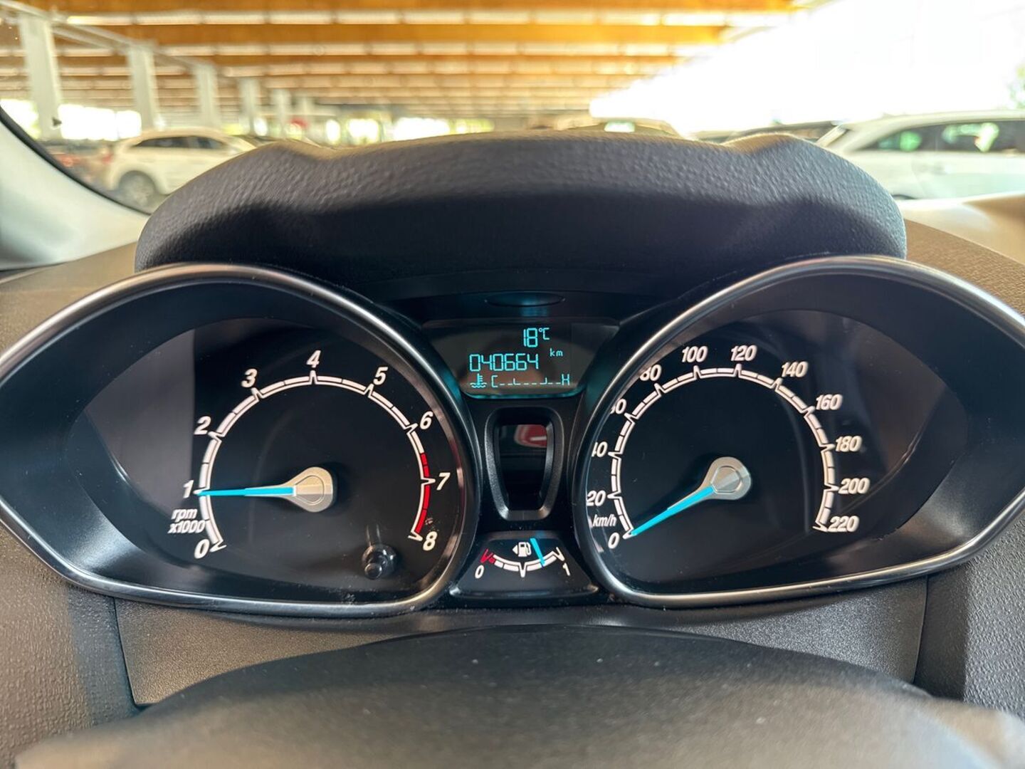 FORD Fiesta 15