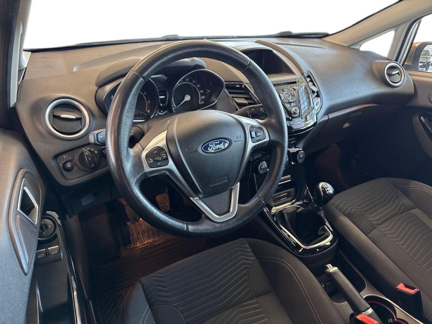 FORD Fiesta 7