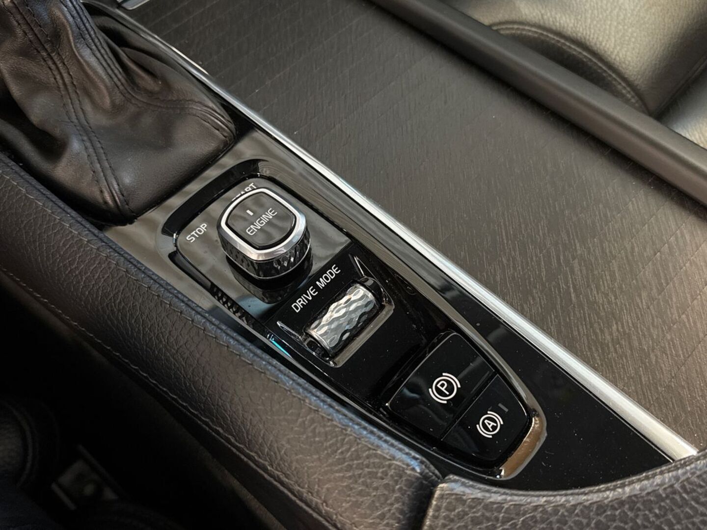 VOLVO V90 Cross Country 2017