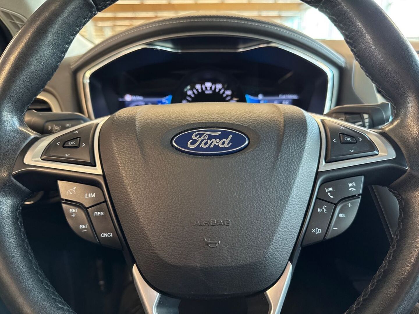 FORD Mondeo Vignale 2017