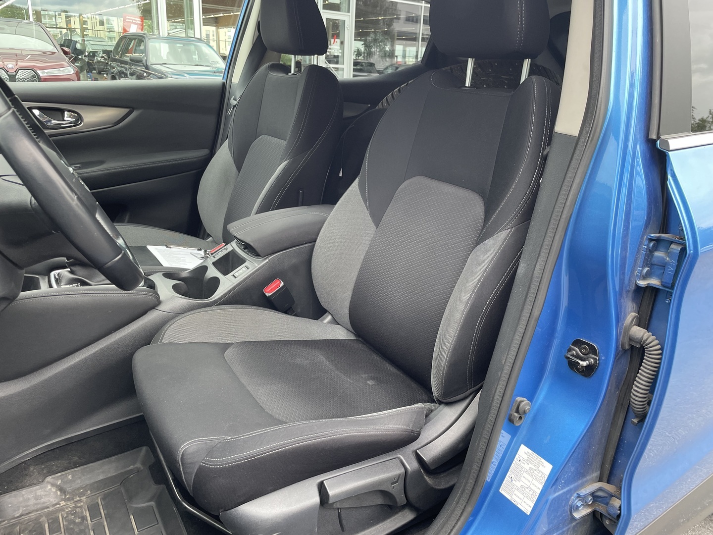 NISSAN Qashqai 6