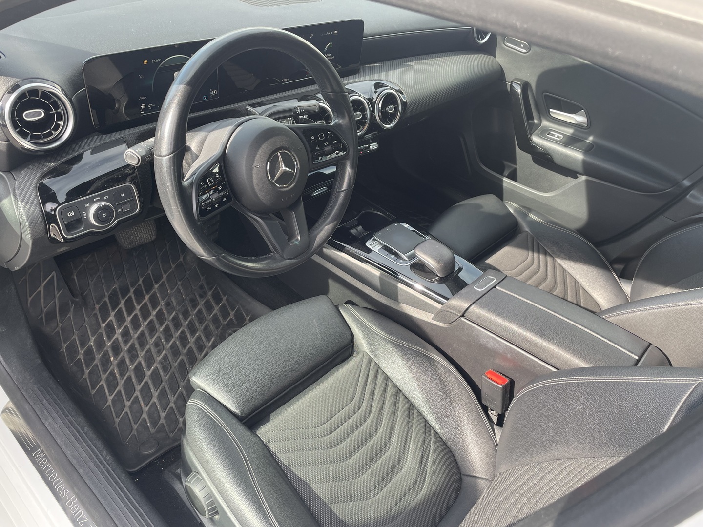 MERCEDES-BENZ A 2019