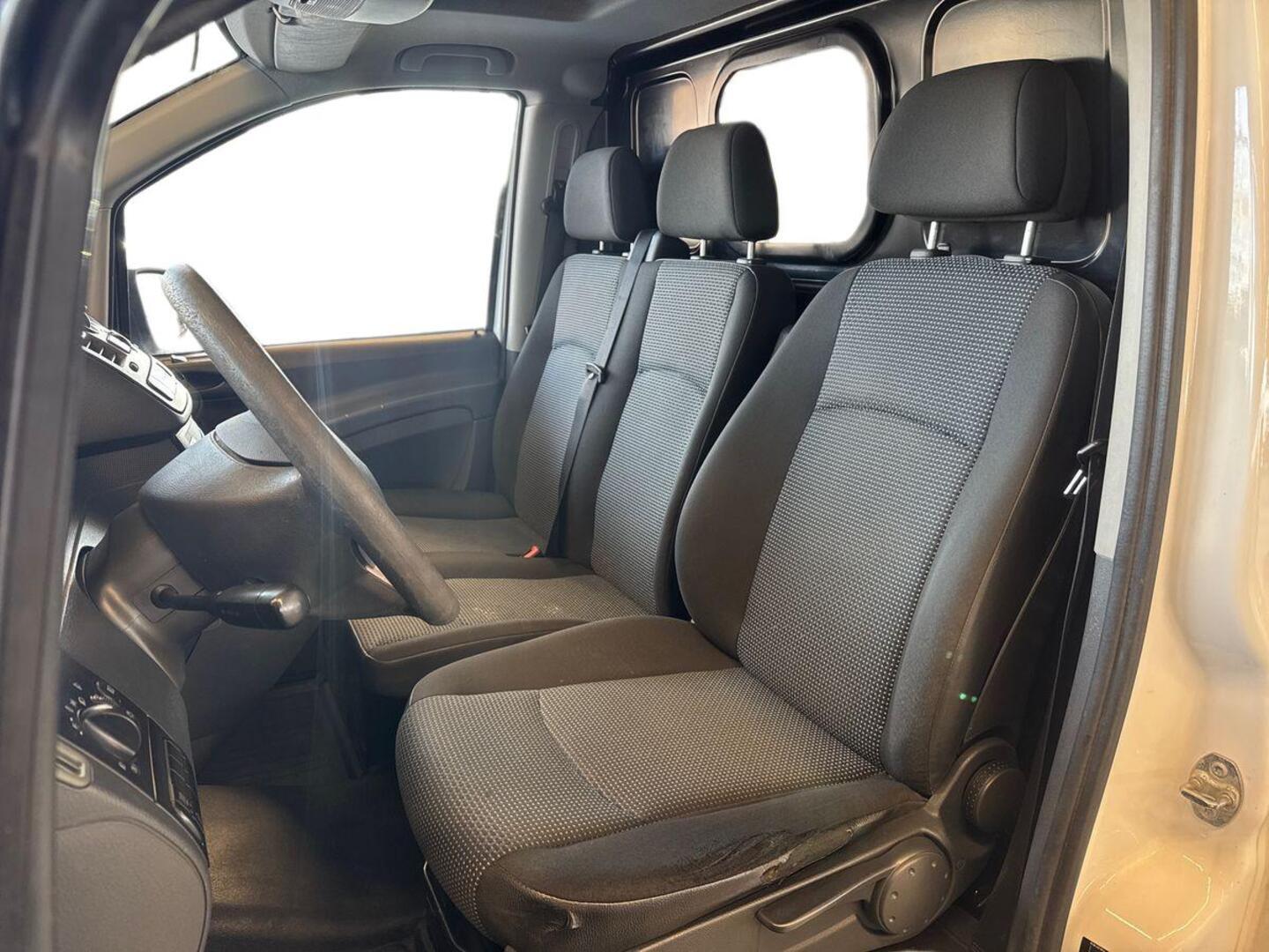 MERCEDES-BENZ Vito 2011