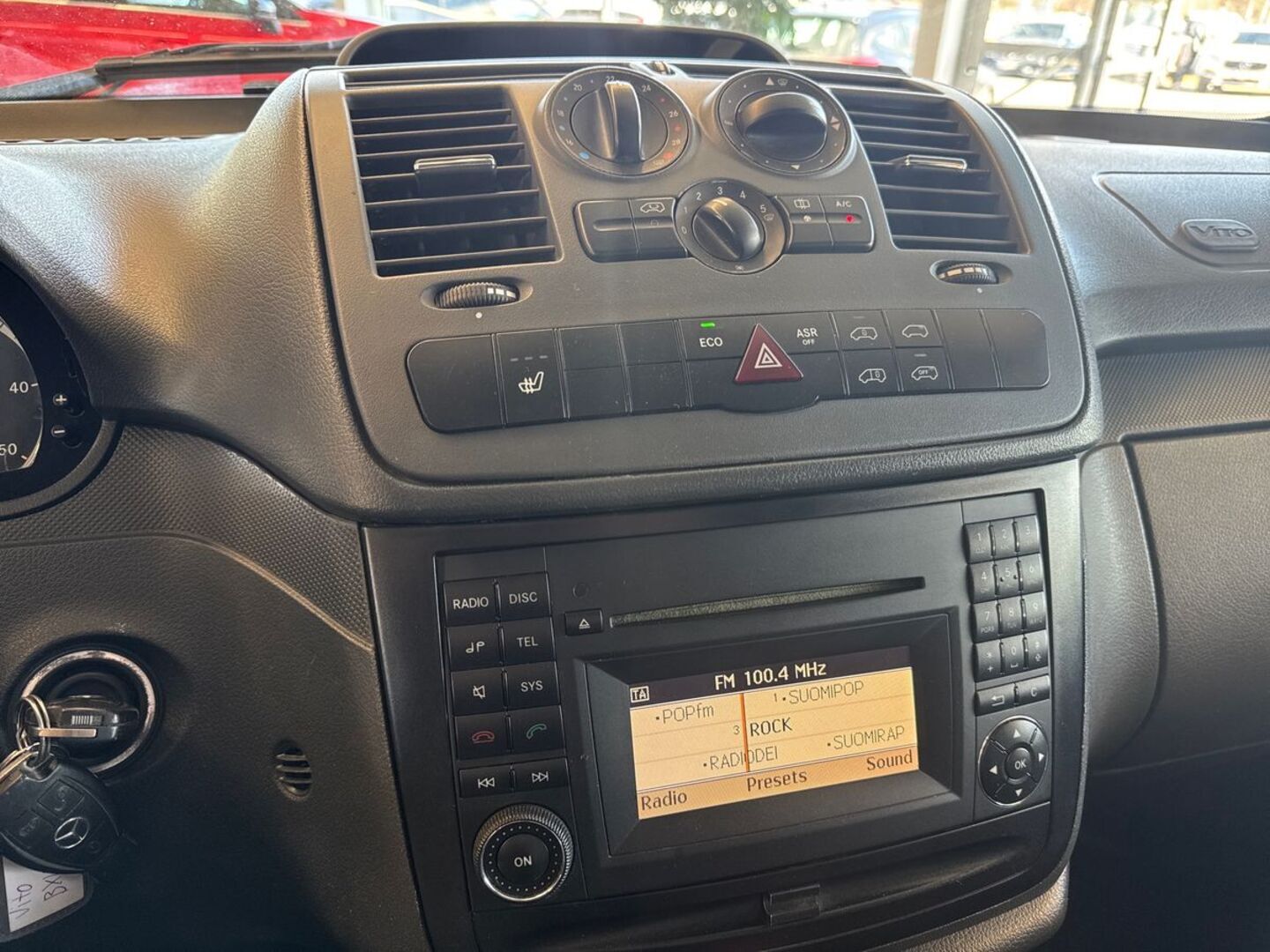 MERCEDES-BENZ Vito 2011