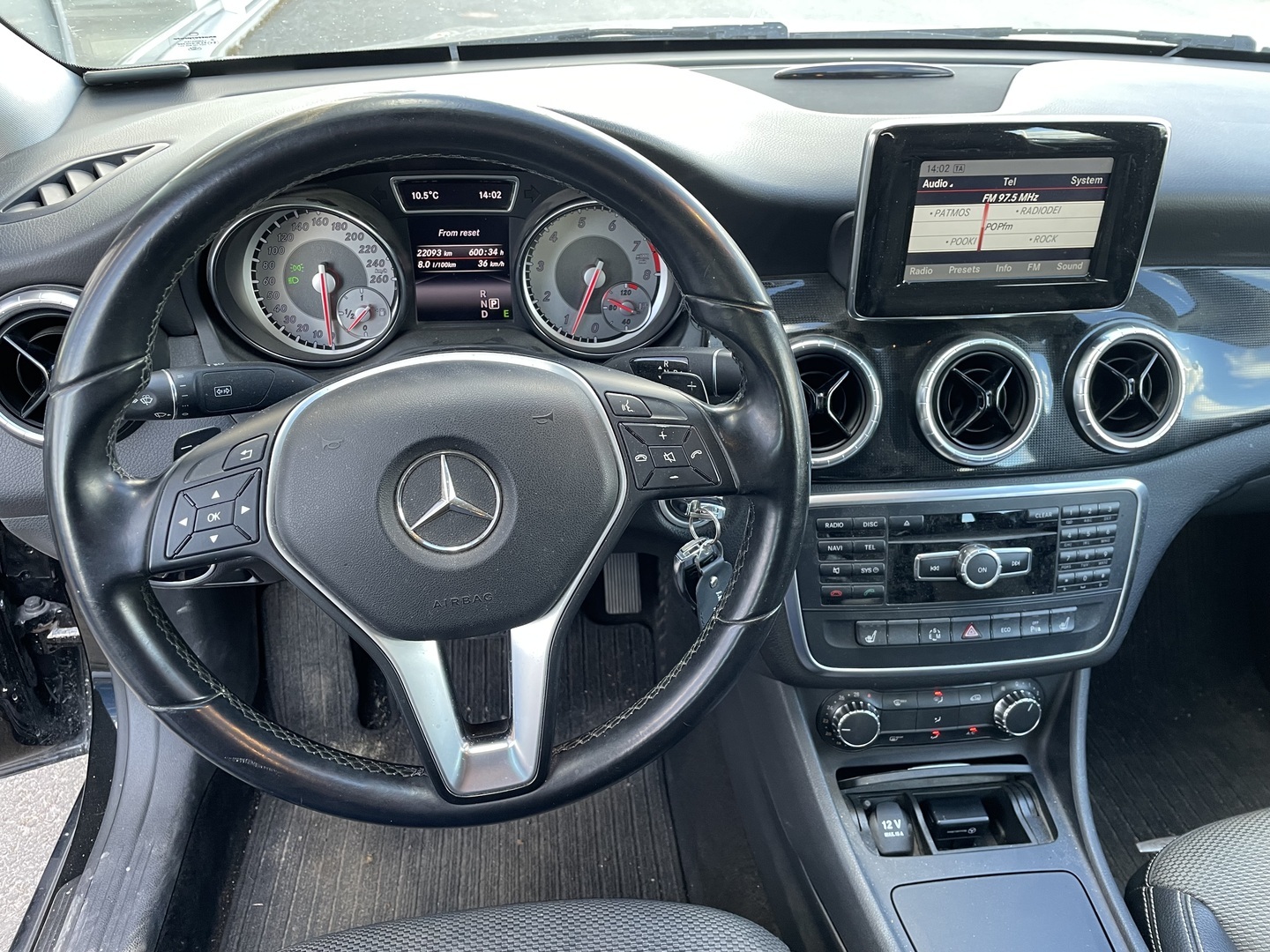 MERCEDES-BENZ CLA 2013