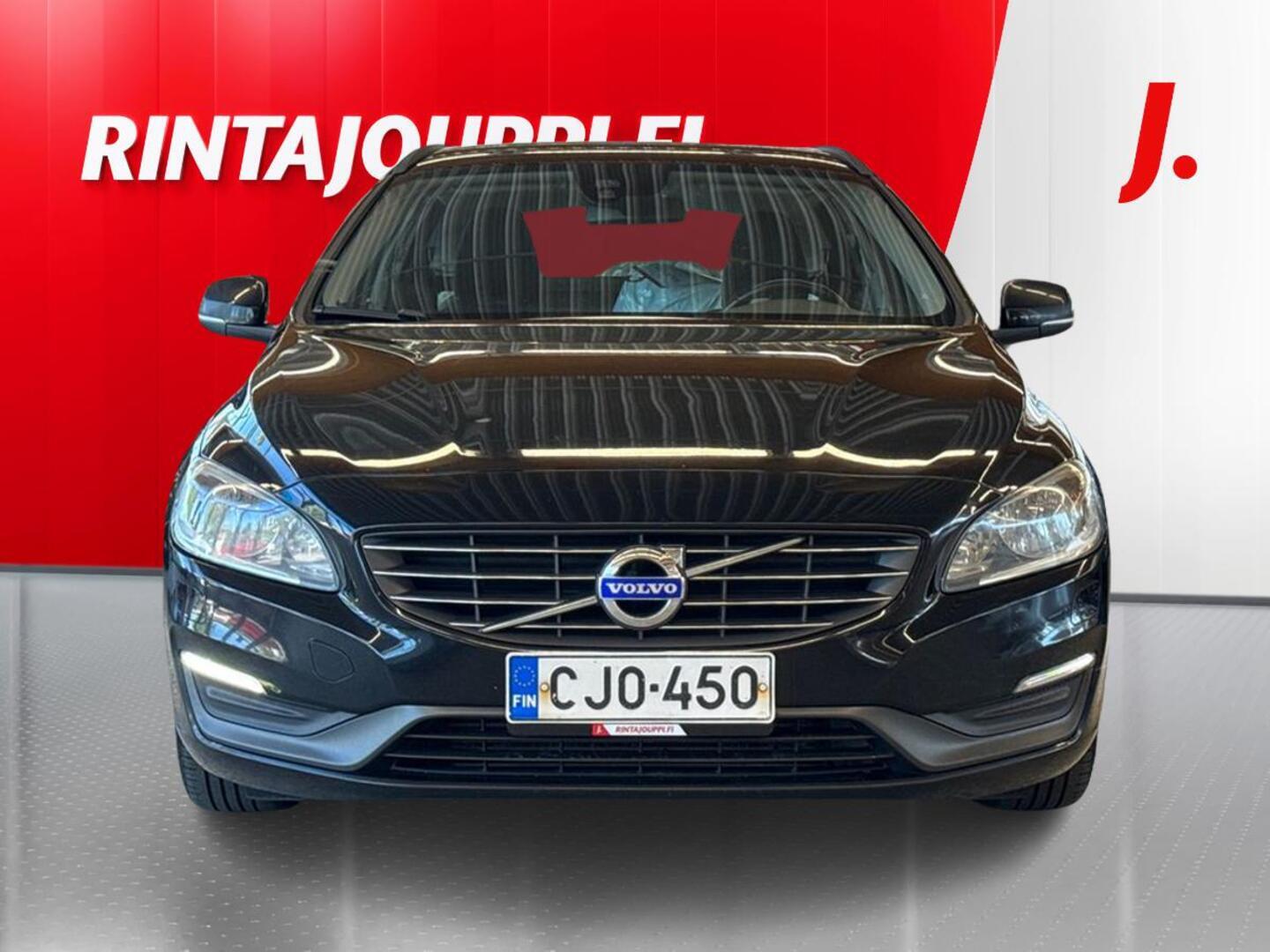 VOLVO V60 3