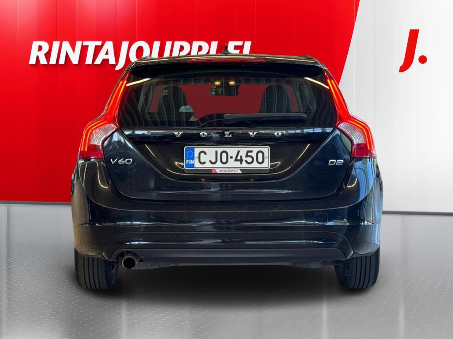 VOLVO V60 5