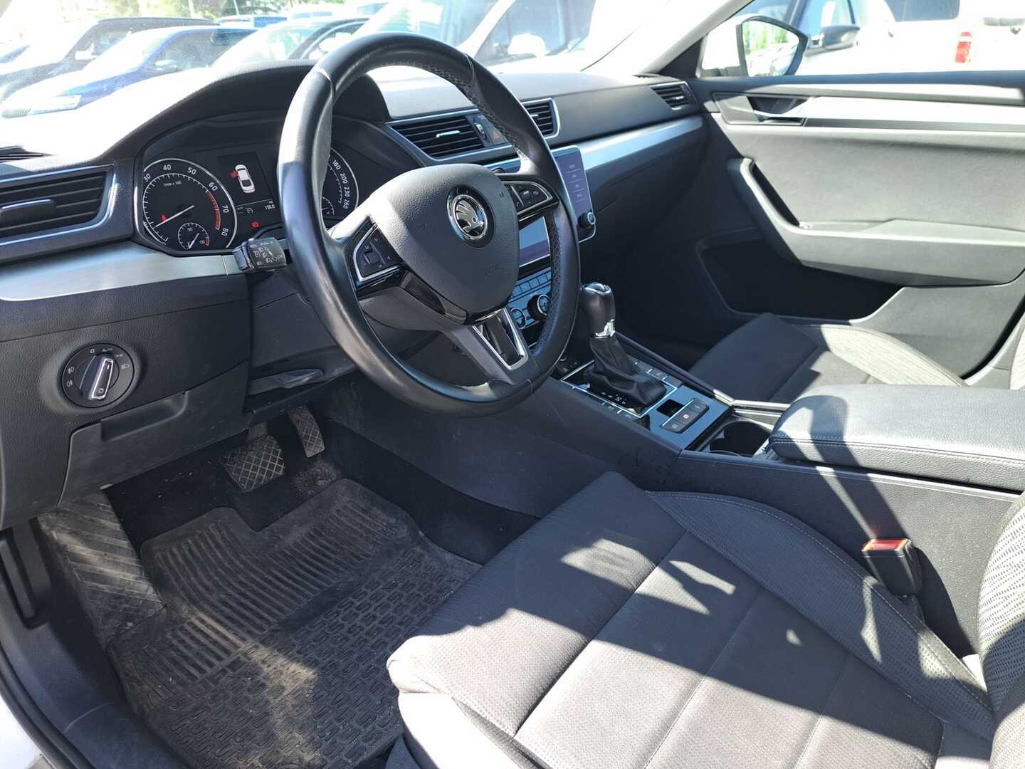 SKODA Superb 2018