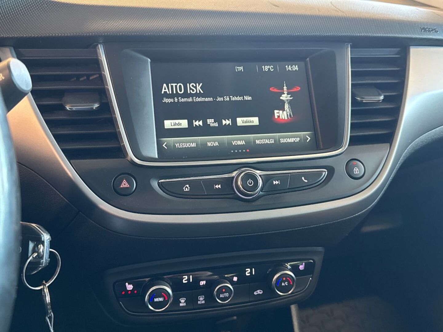 OPEL Crossland X 18