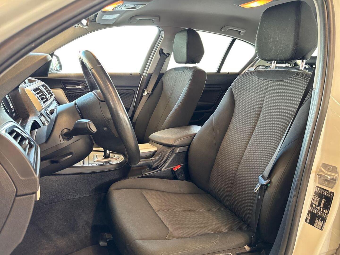 BMW 118 2018