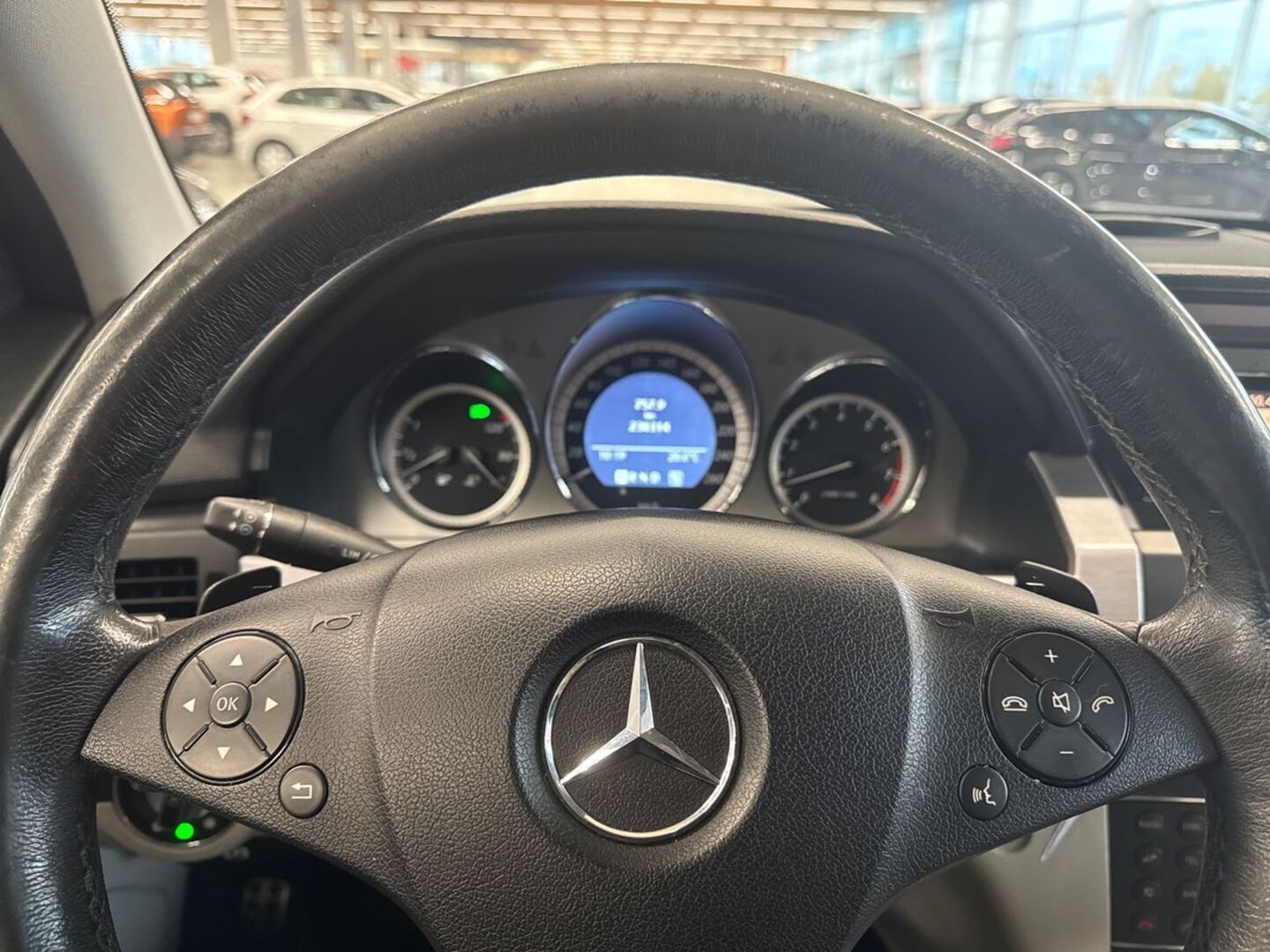 MERCEDES-BENZ GLK 19