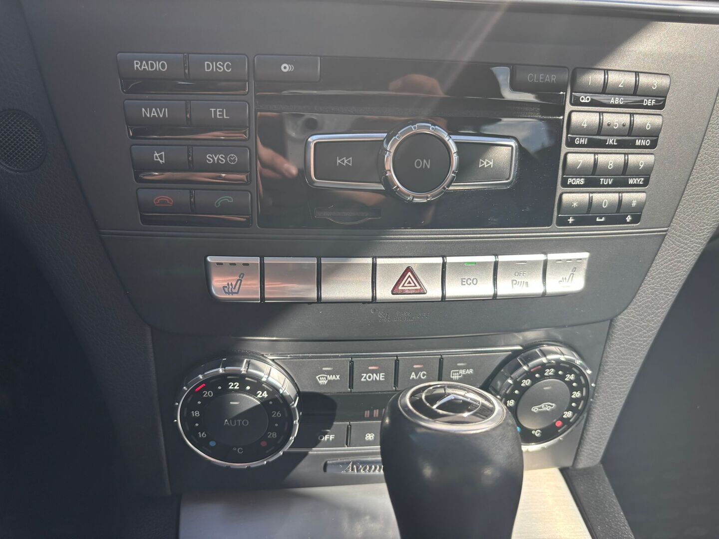 MERCEDES-BENZ C 2012