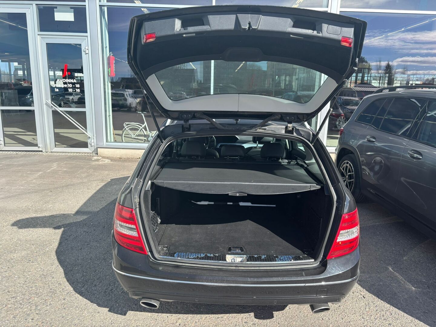 MERCEDES-BENZ C 2012