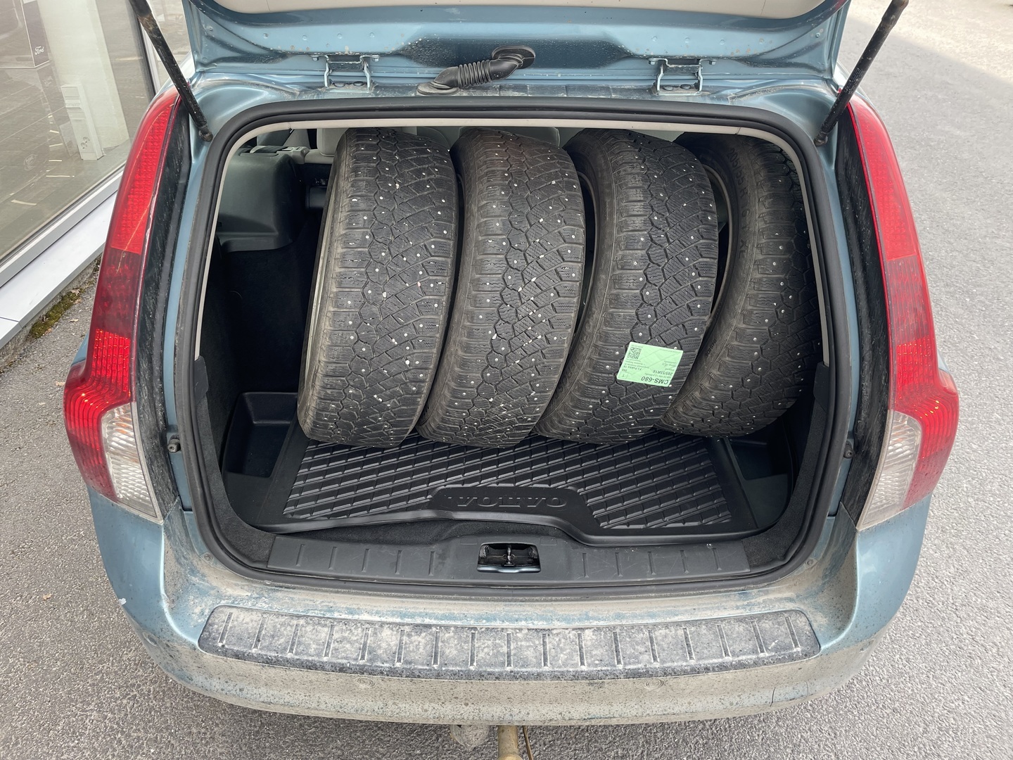 VOLVO V50 2009
