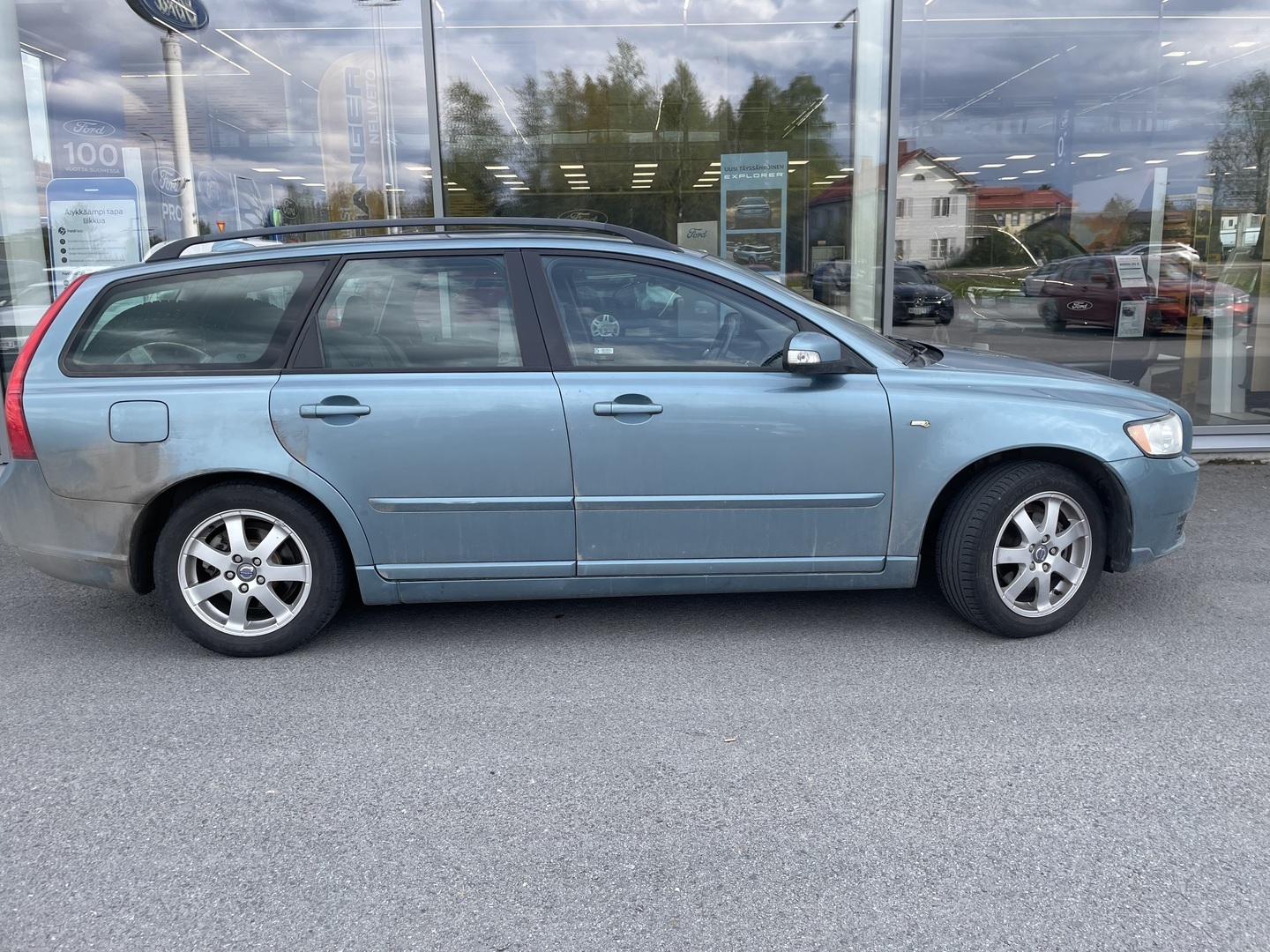 VOLVO V50 2009