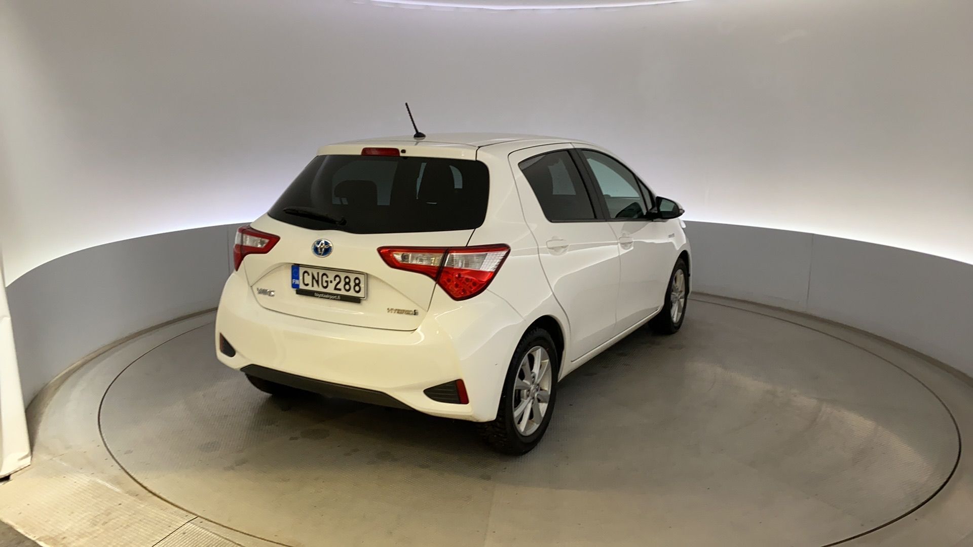 TOYOTA Yaris 2019