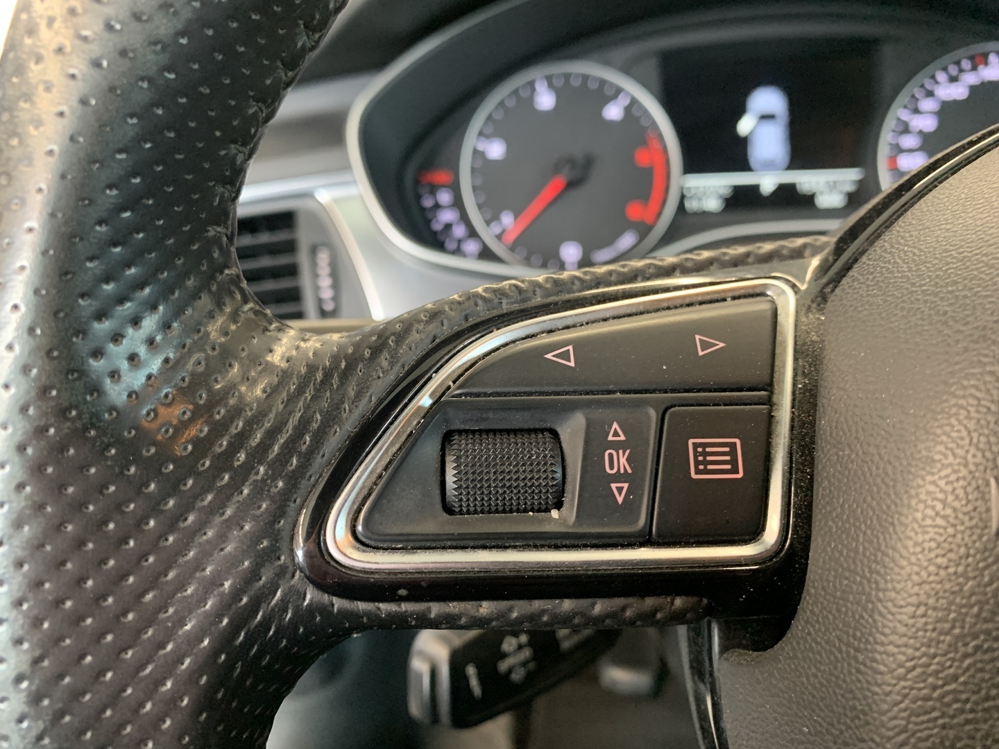 AUDI A6 2012