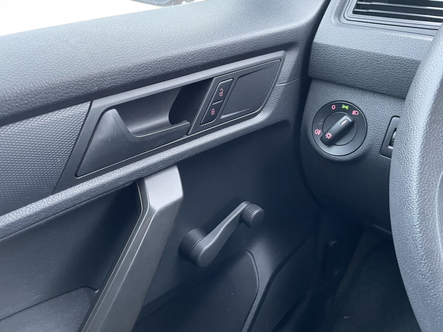 VOLKSWAGEN Caddy 2020