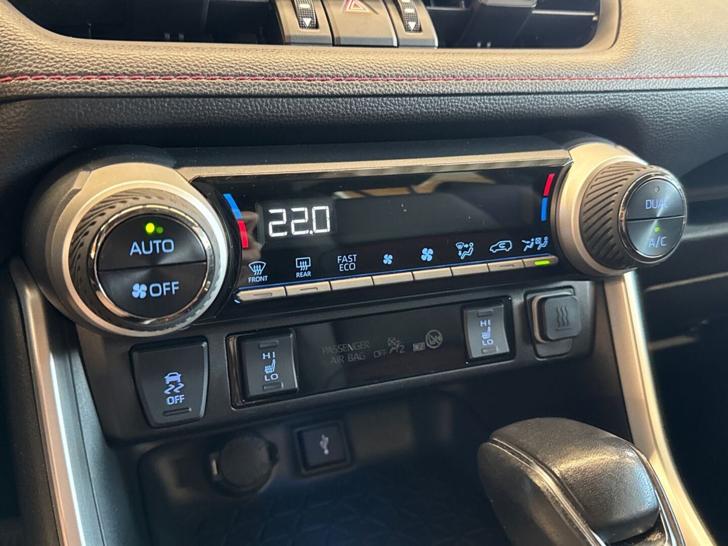 TOYOTA RAV4 Plug-in 2021