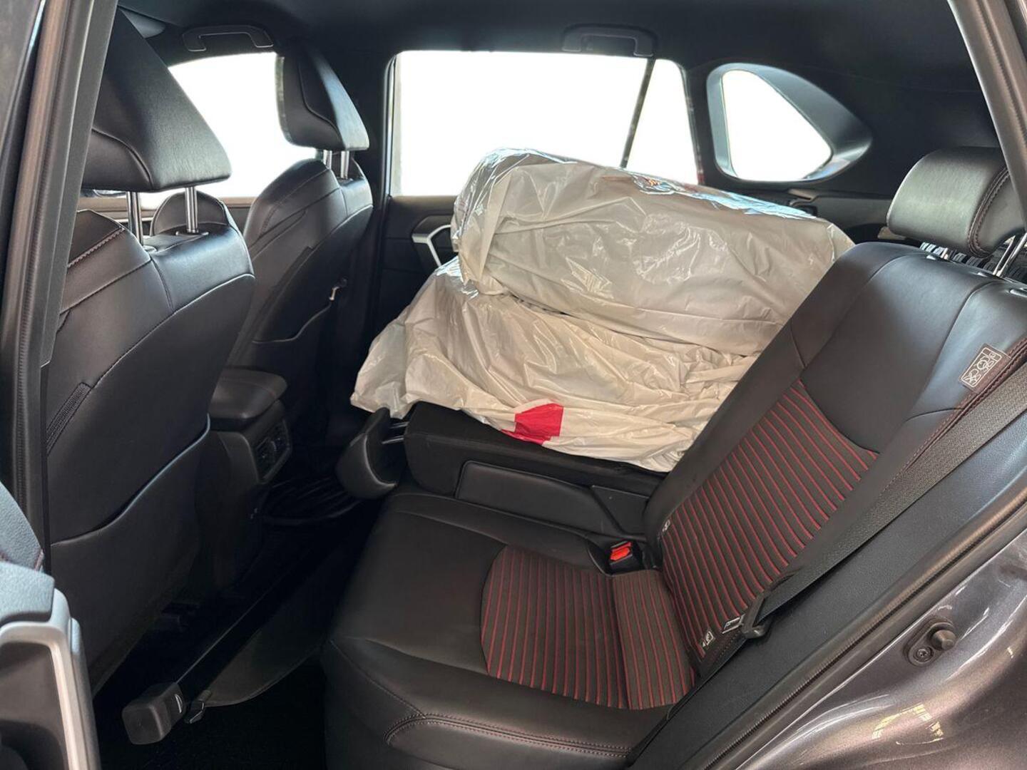 TOYOTA RAV4 Plug-in 2021