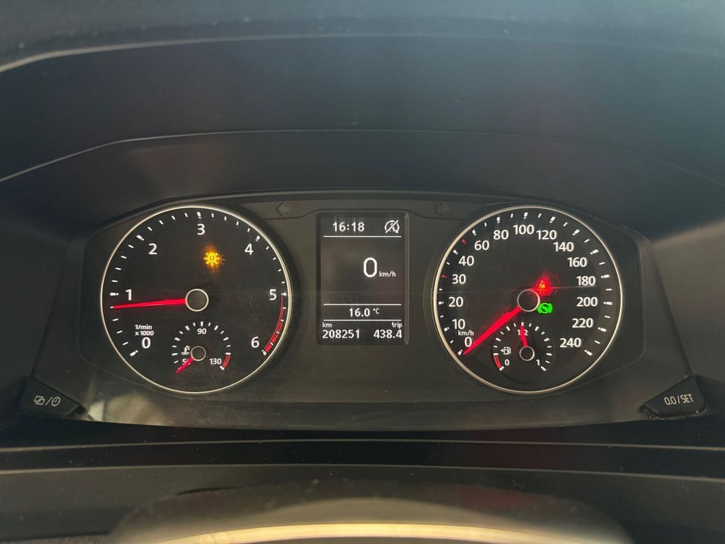 VOLKSWAGEN Transporter 2016
