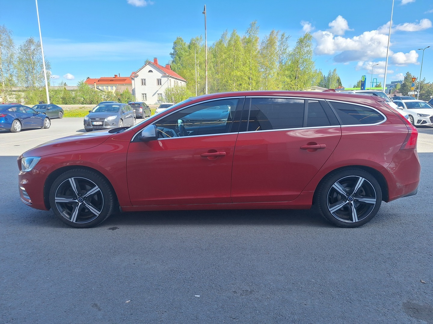 VOLVO V60 2017