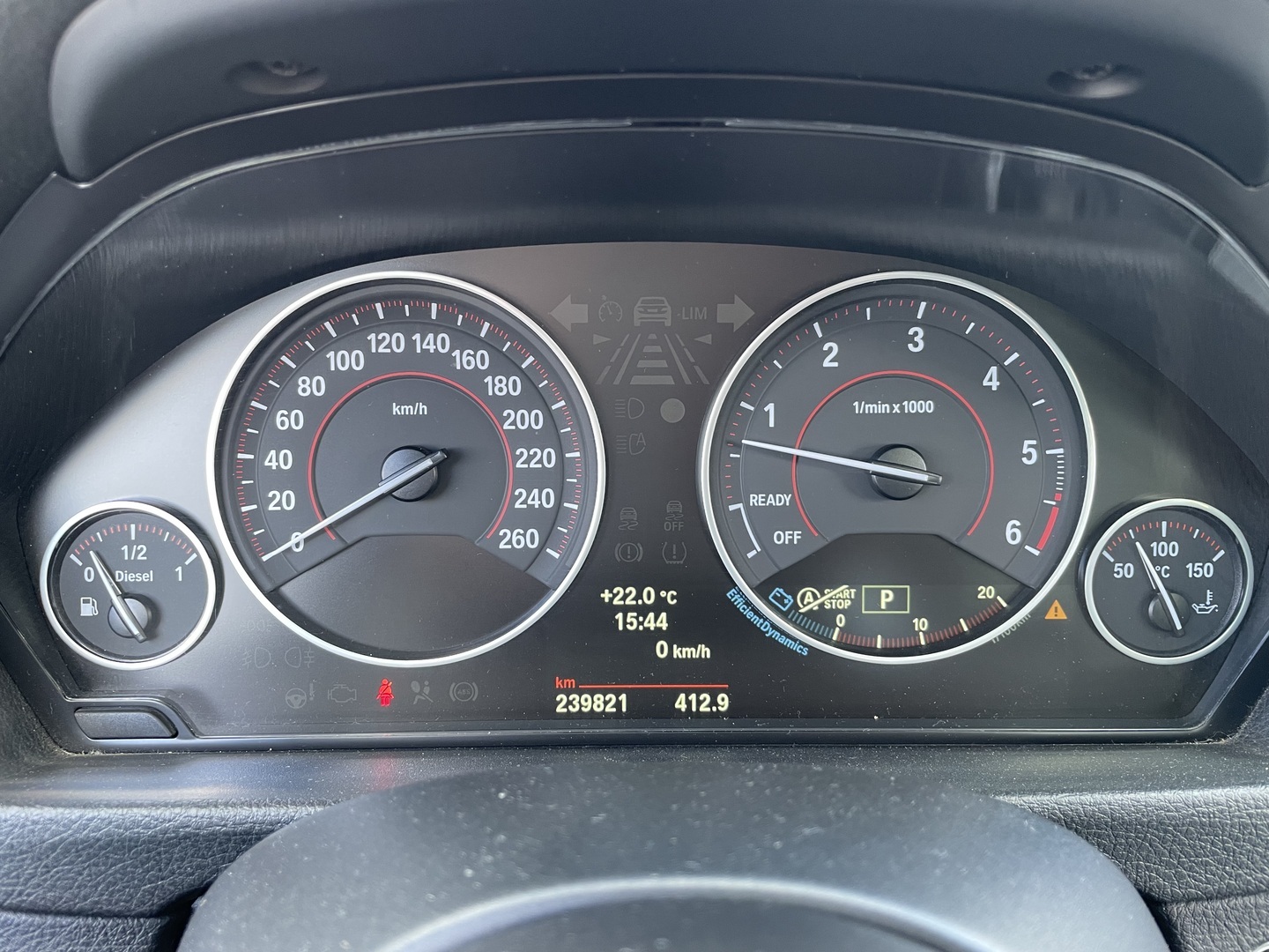 BMW 330 2013