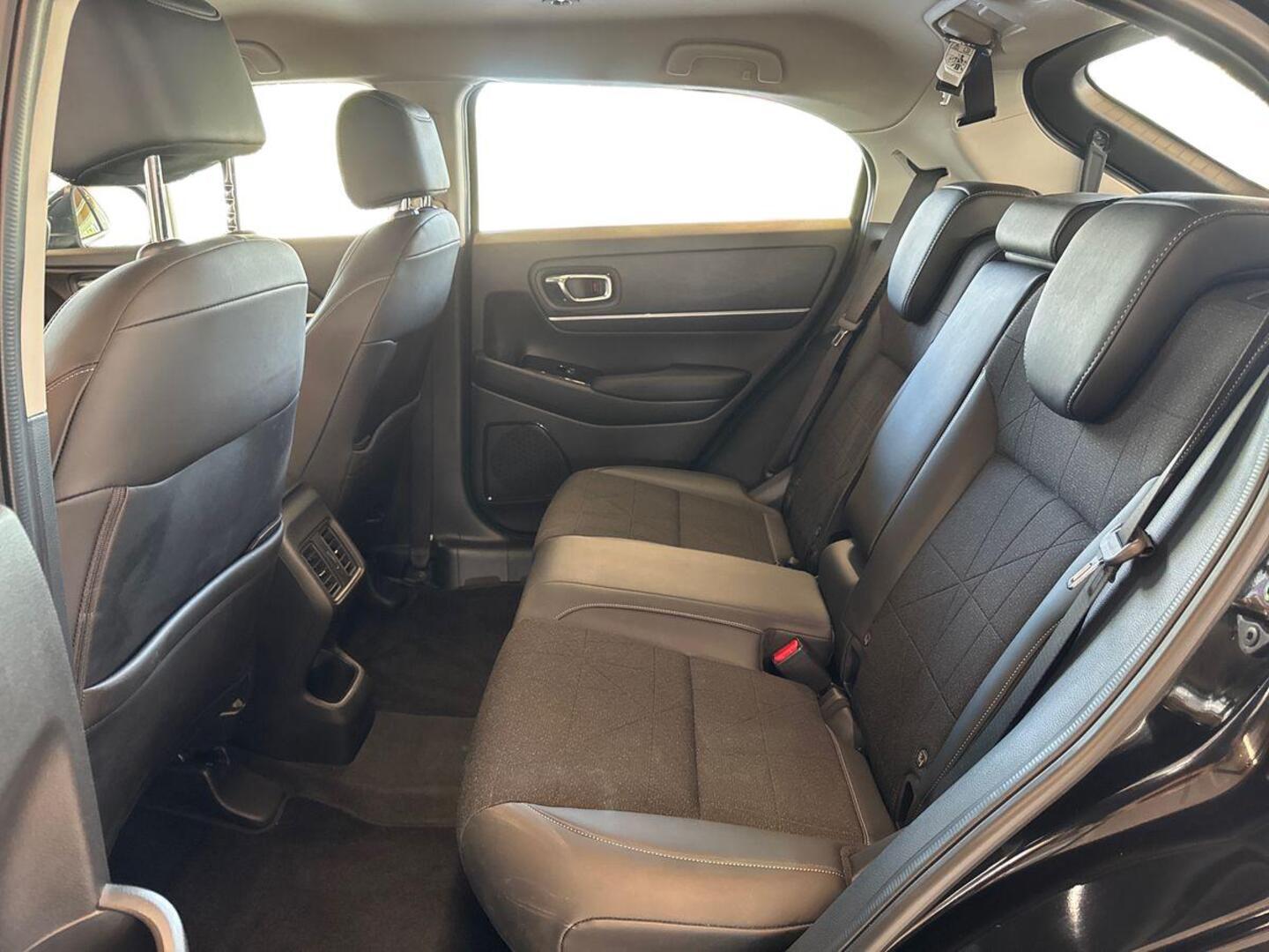 HONDA HR-V 10