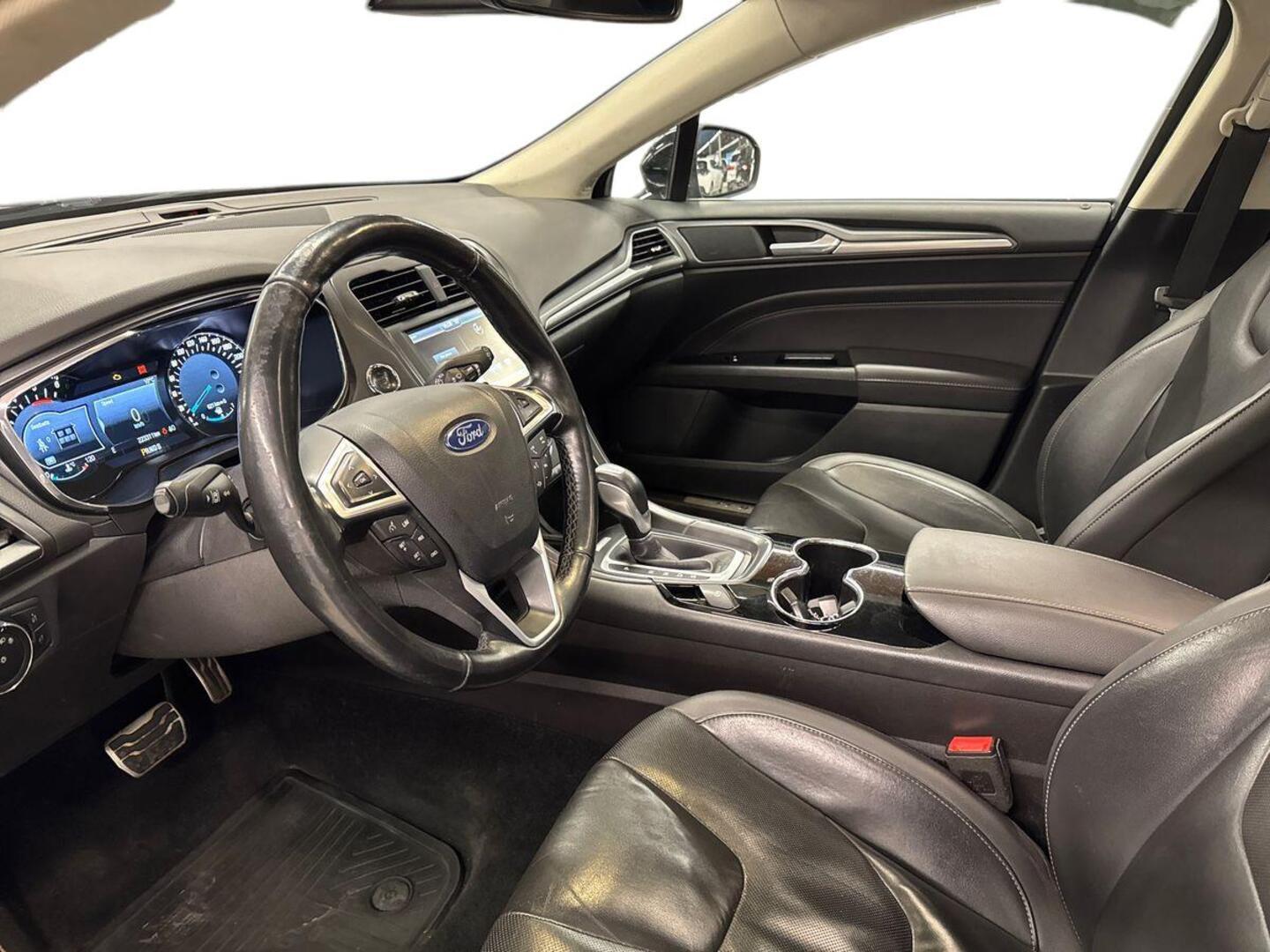 FORD Mondeo 2015