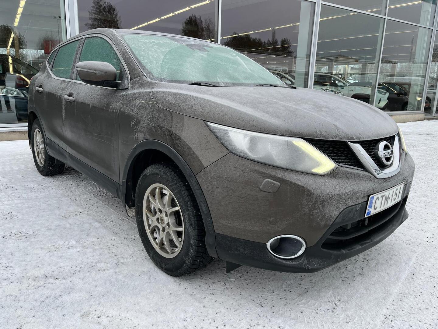 NISSAN Qashqai 2015
