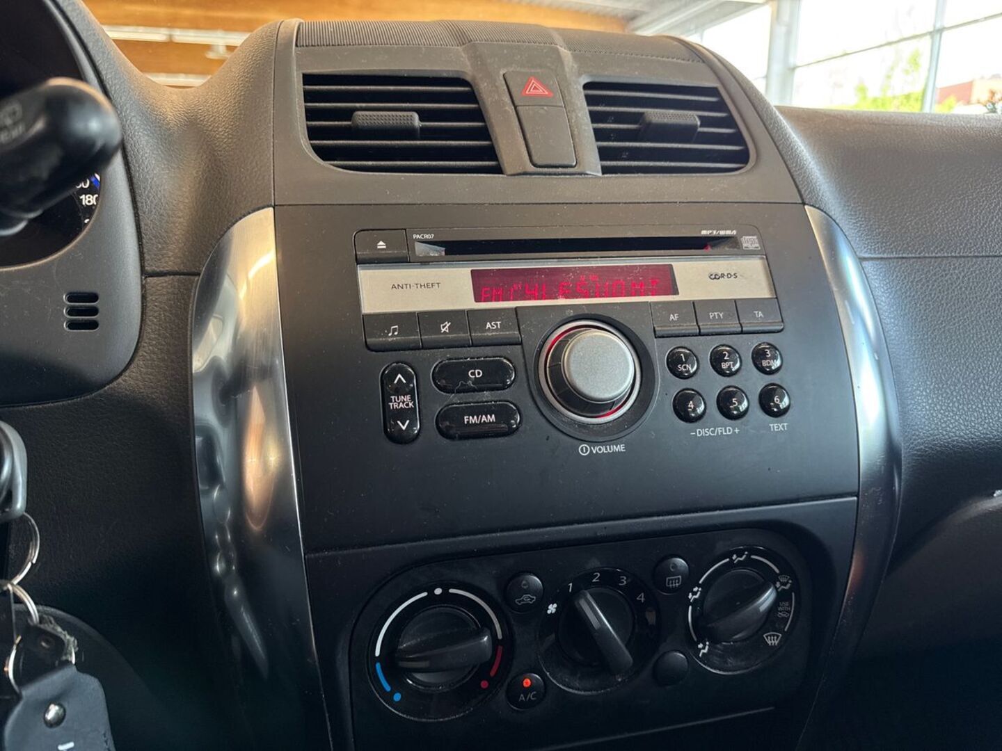 SUZUKI SX4 2010