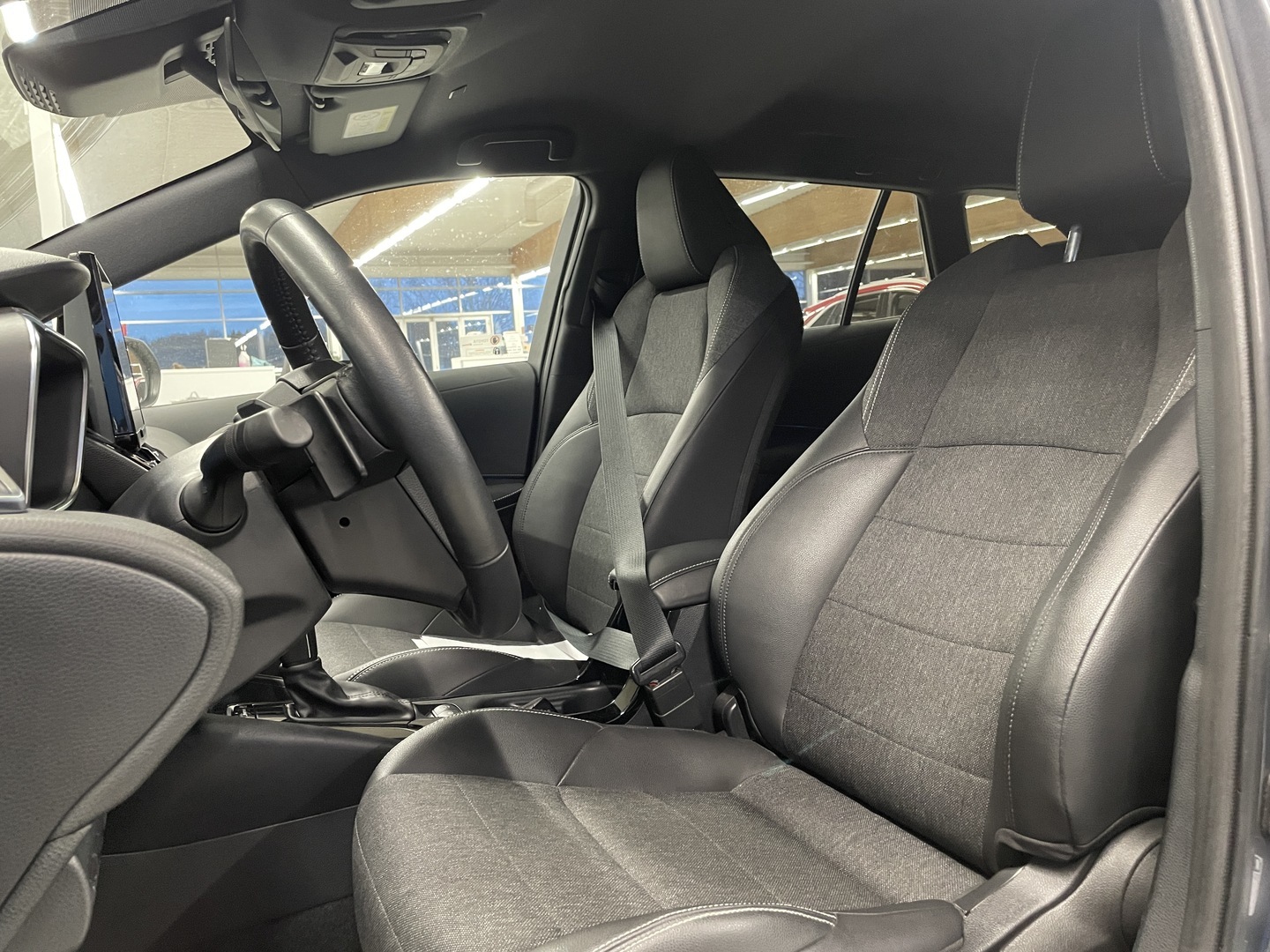 TOYOTA COROLLA 2024